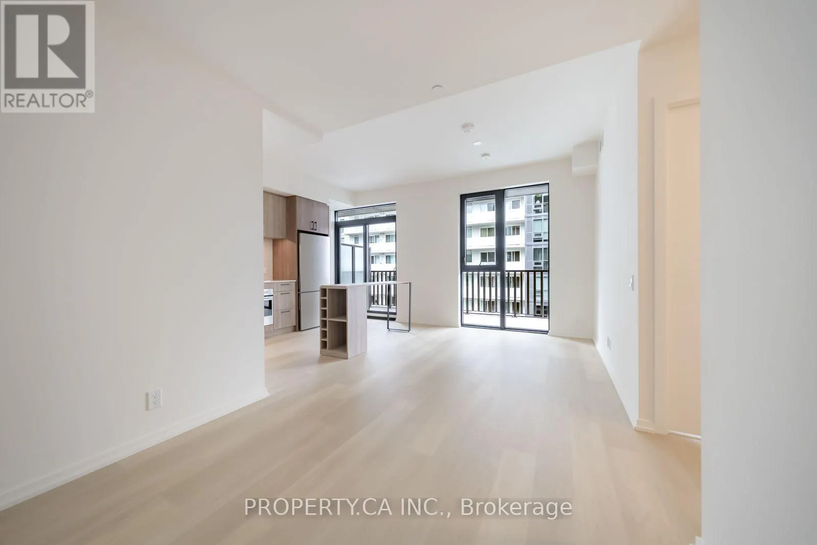 1908 - 109 ERSKINE AVENUE