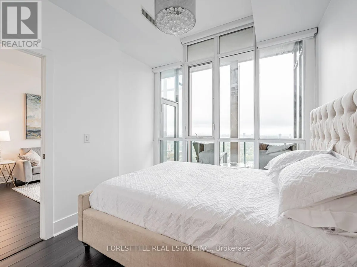 2505 - 32 DAVENPORT ROAD