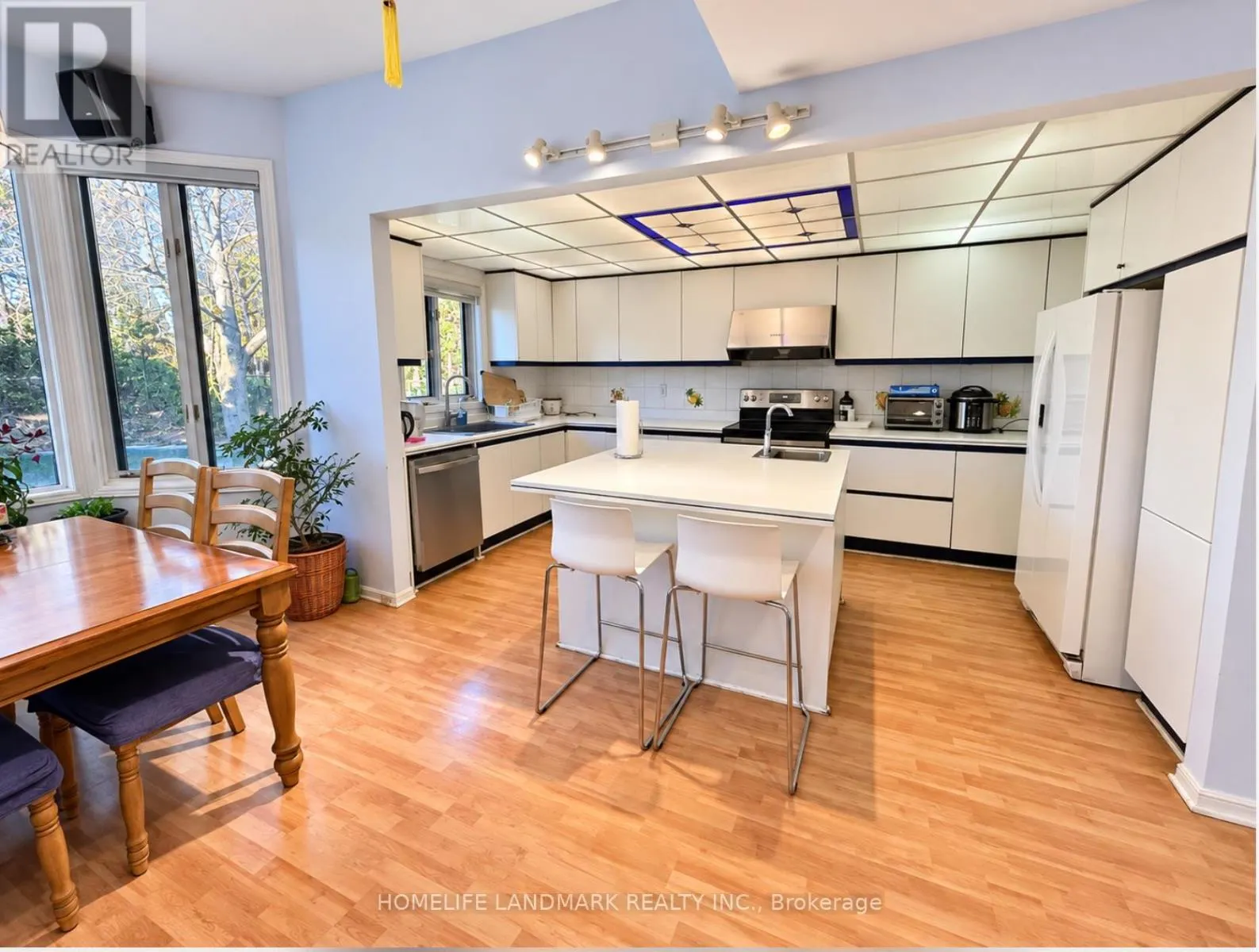 94 AMES CIRCLE