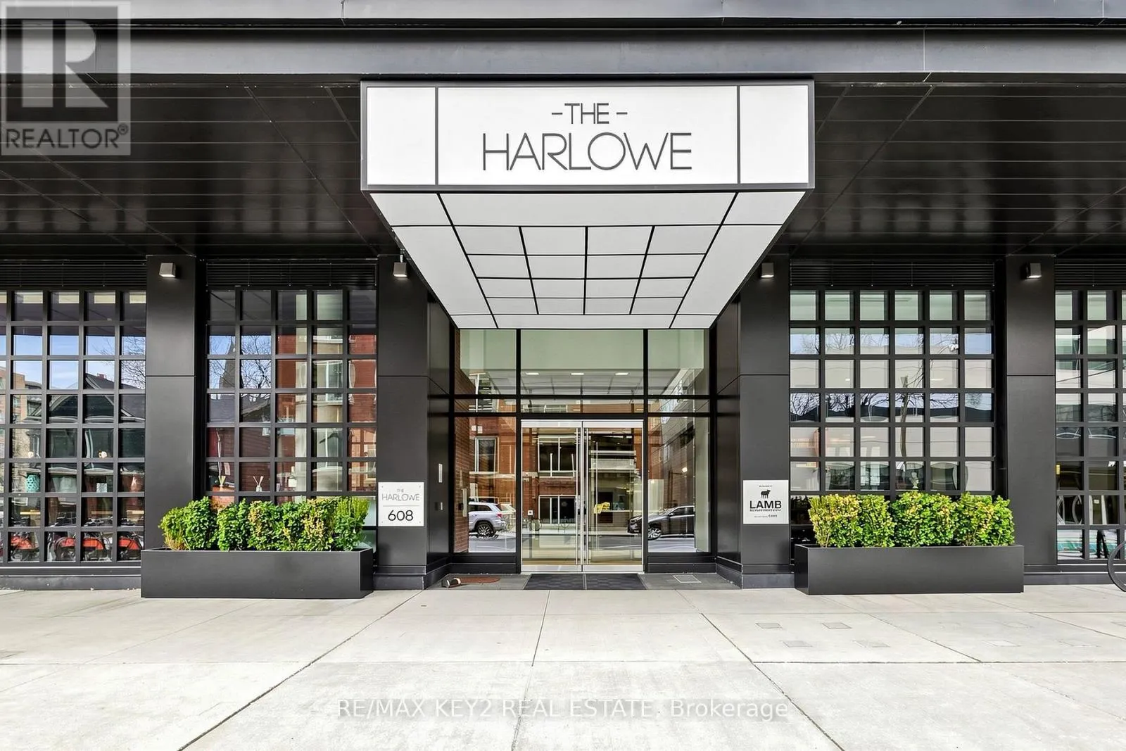 615 - 608 RICHMOND STREET W