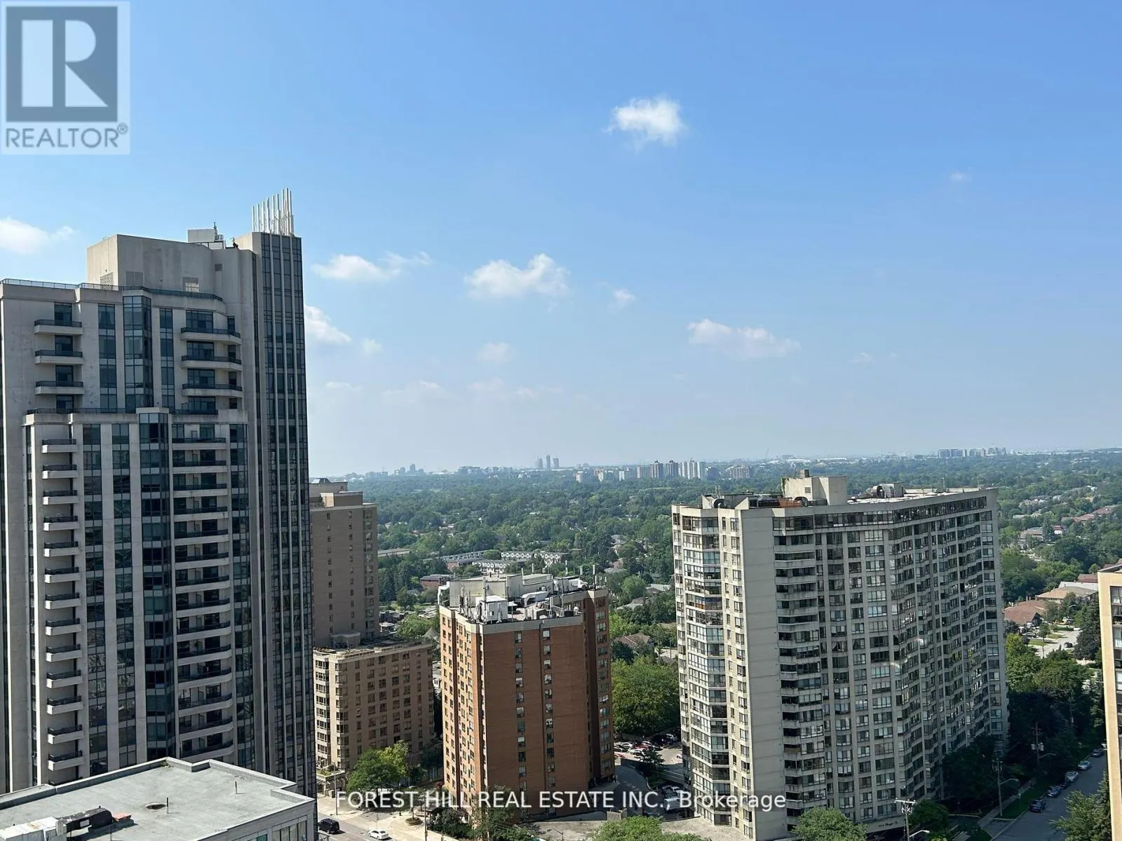 2112 - 15 HOLMES AVENUE