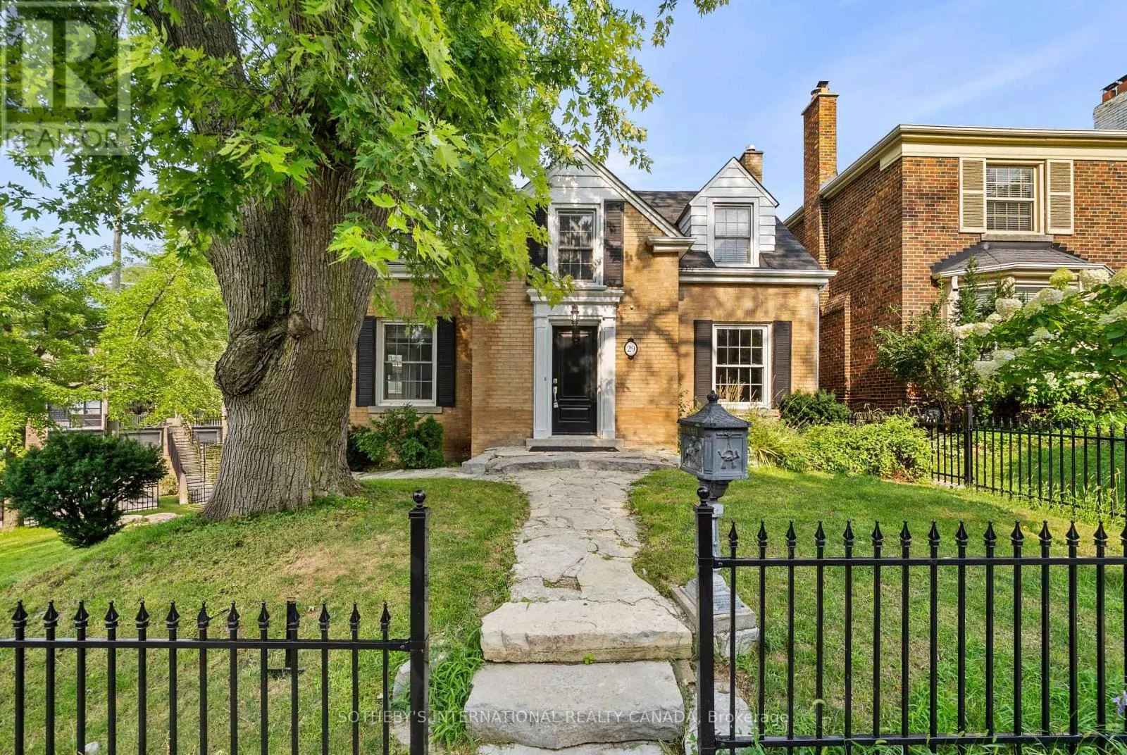 29 HIGHBOURNE AVENUE