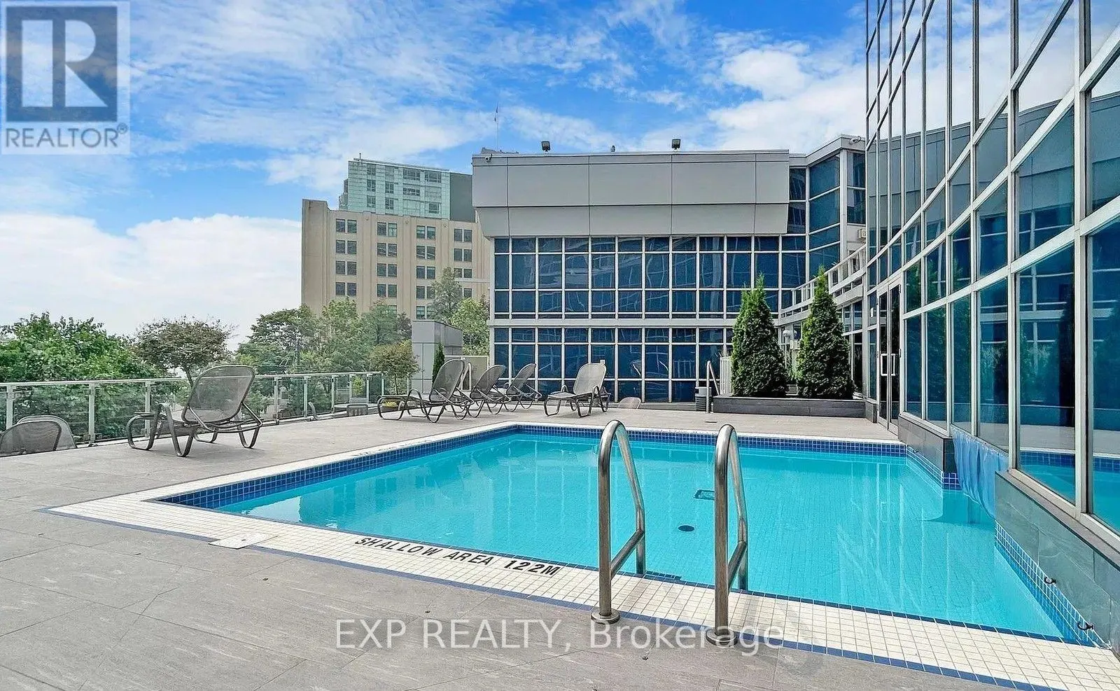 1213 - 208 QUEENS QUAY W