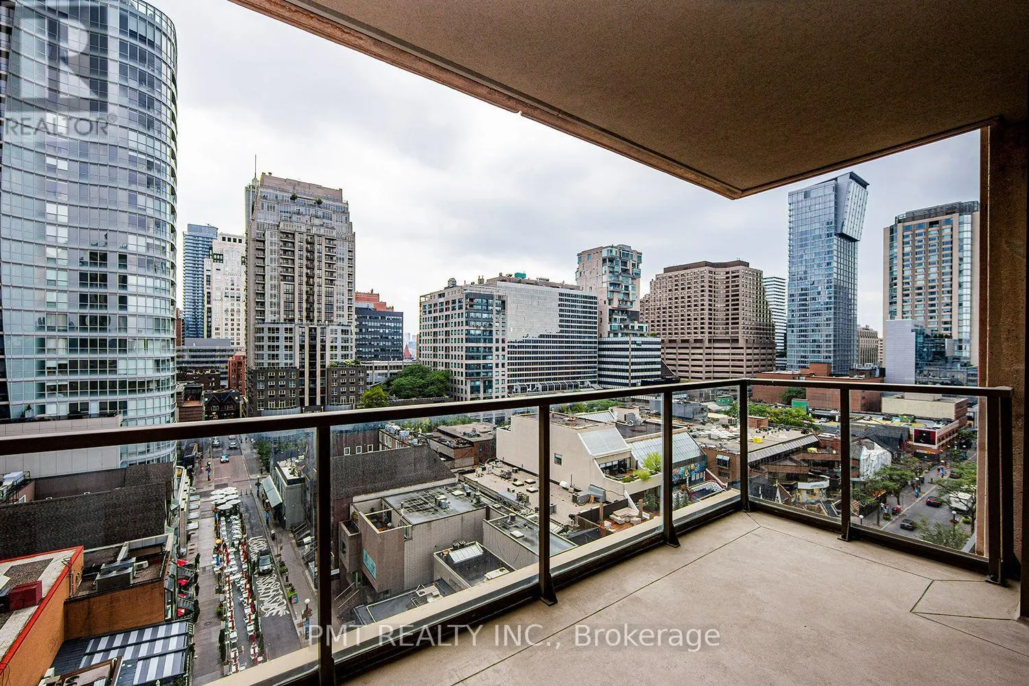 1004 - 80 YORKVILLE AVENUE