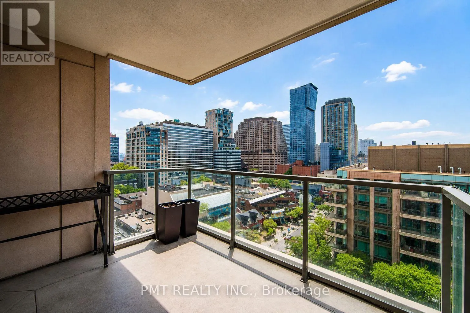 1004 - 80 YORKVILLE AVENUE