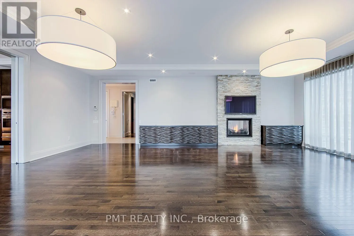 1004 - 80 YORKVILLE AVENUE