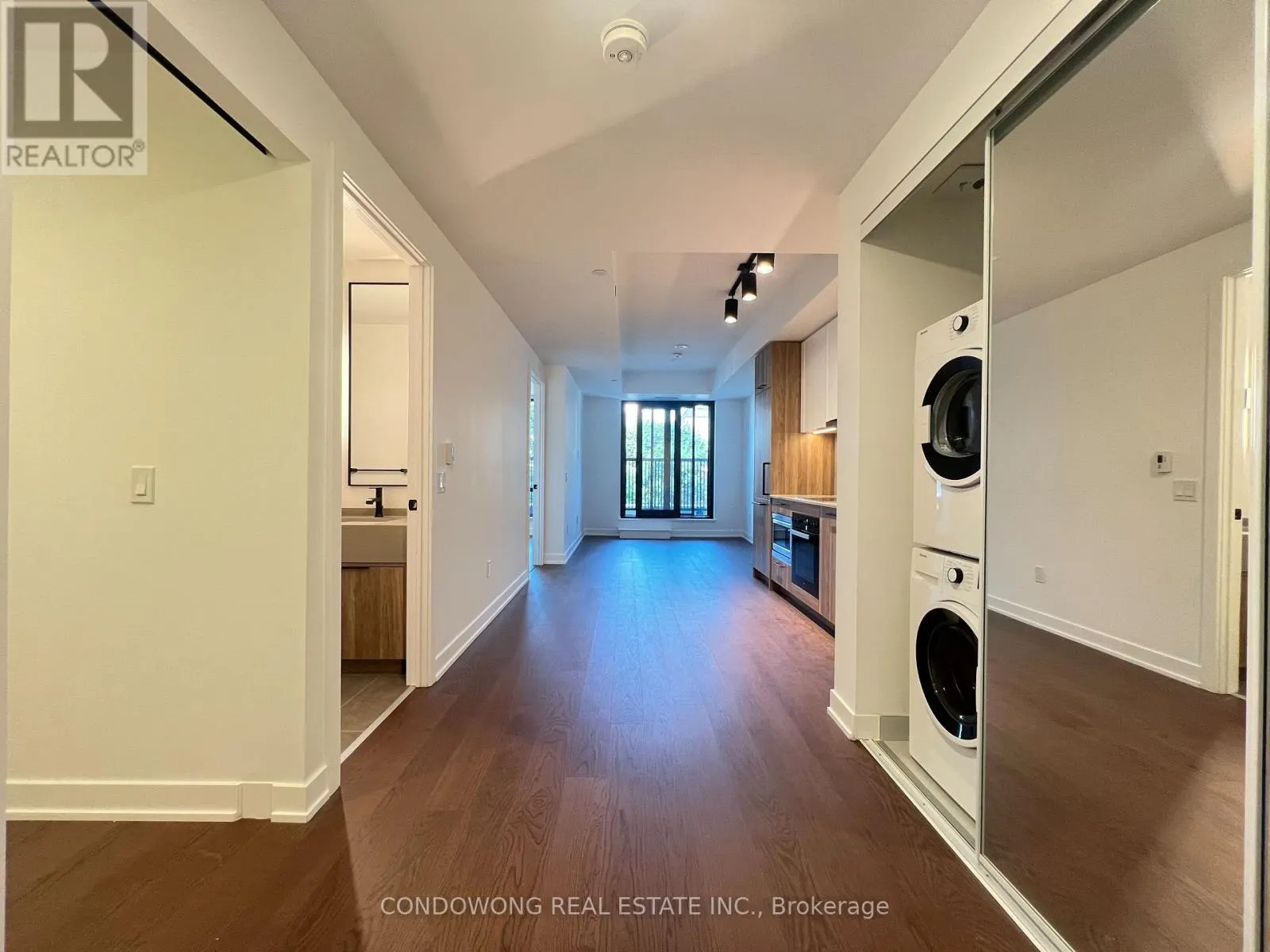 518 - 91 MONTCLAIR AVENUE