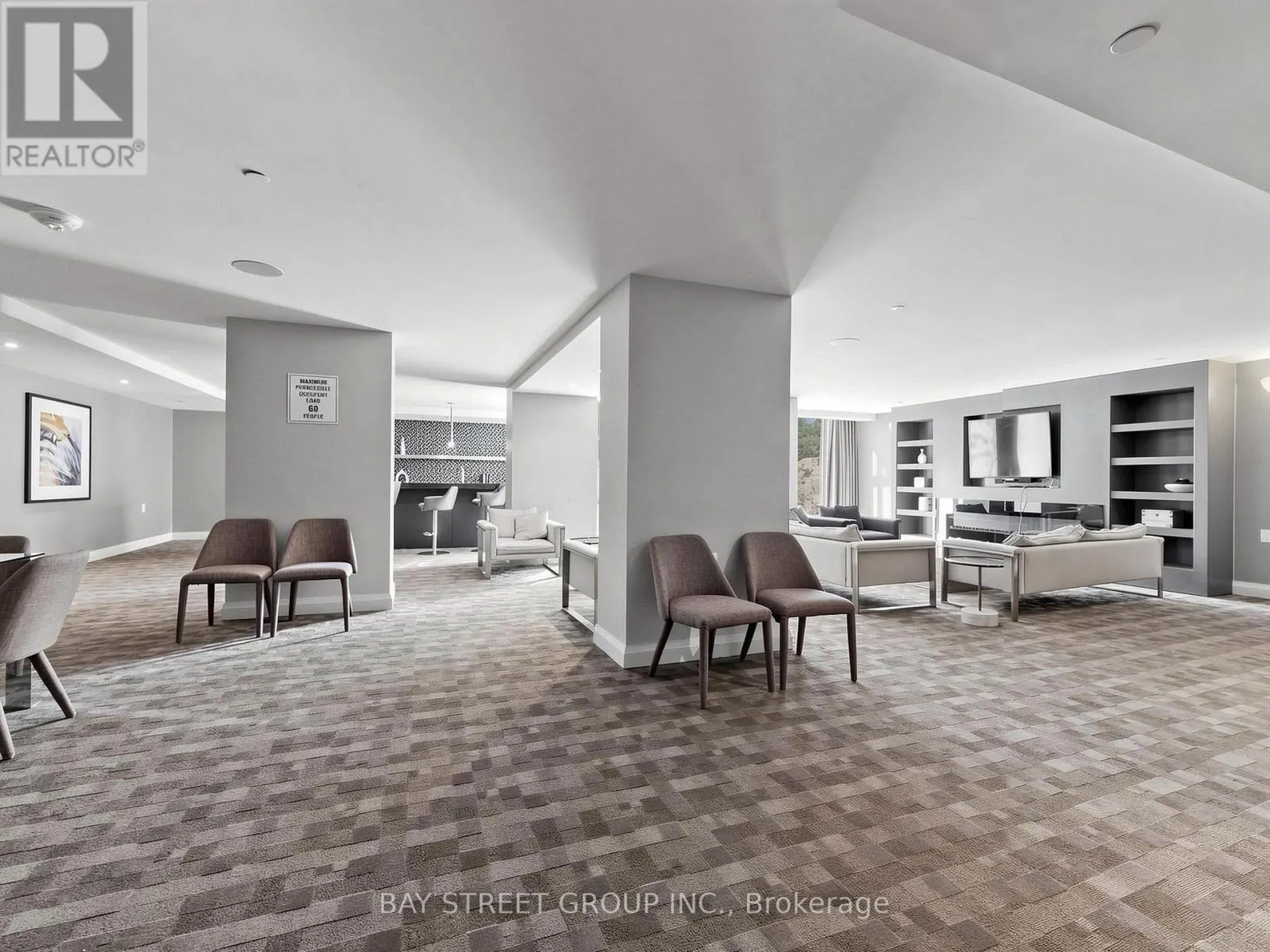 1118 - 525 ADELAIDE STREET W