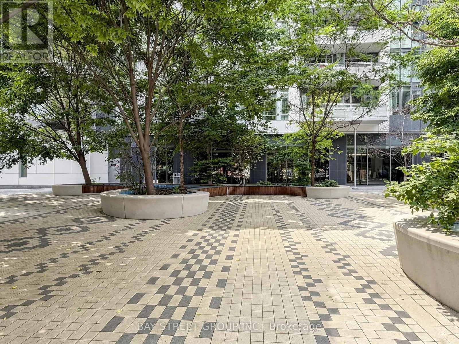 1118 - 525 ADELAIDE STREET W