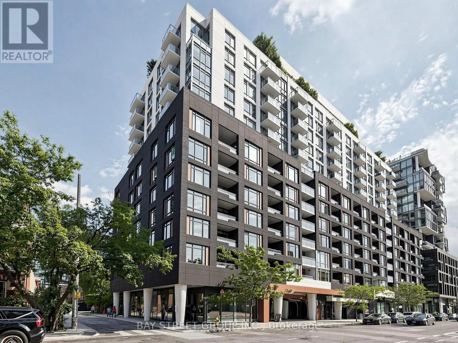 1118 - 525 ADELAIDE STREET W
