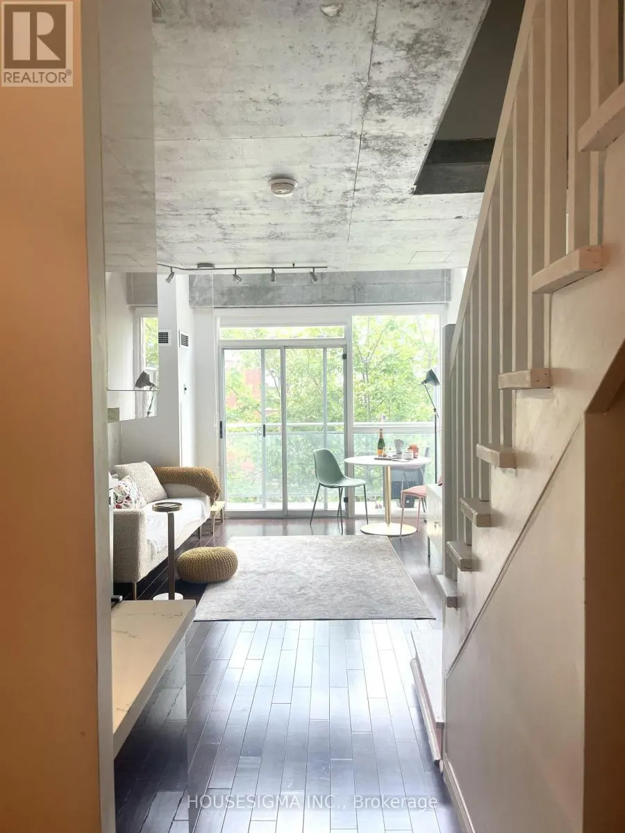 513 - 954 KING STREET W