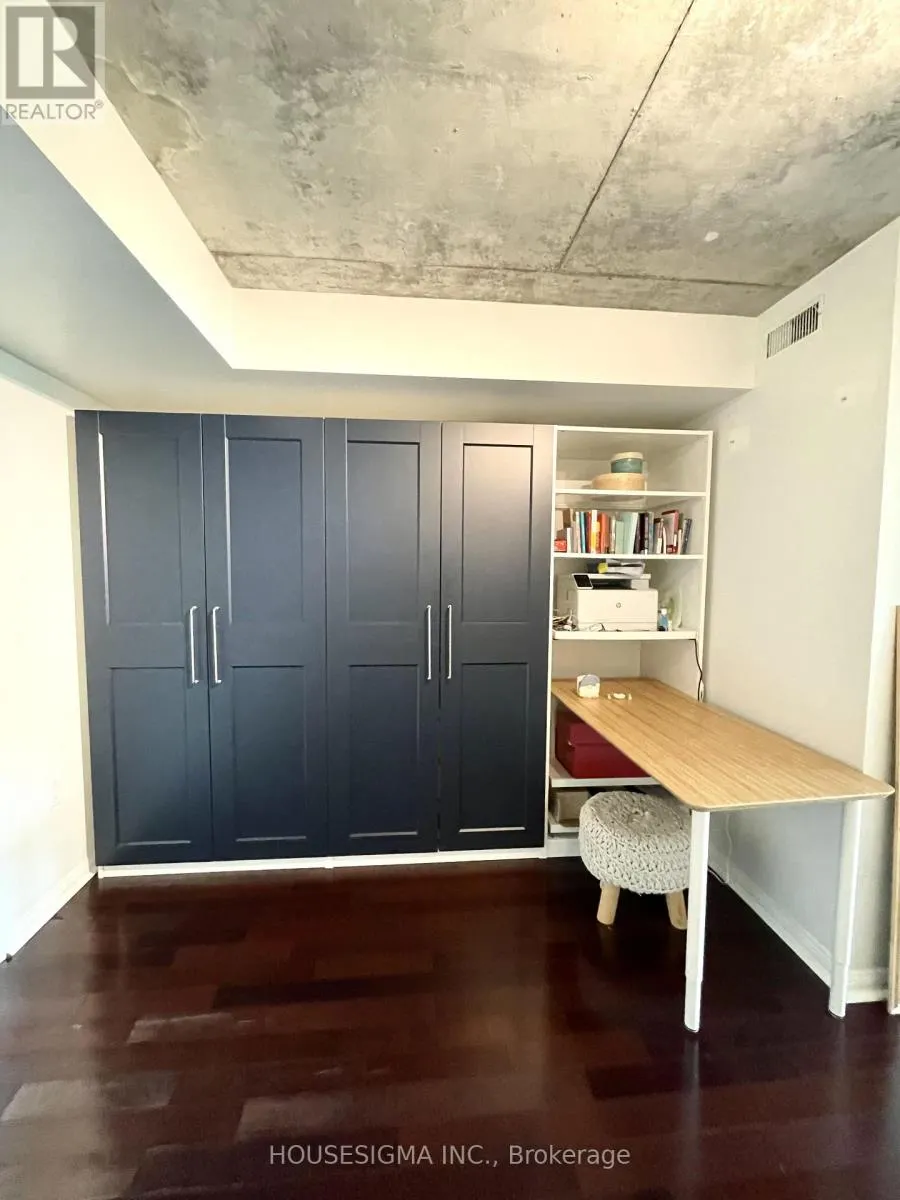 513 - 954 KING STREET W