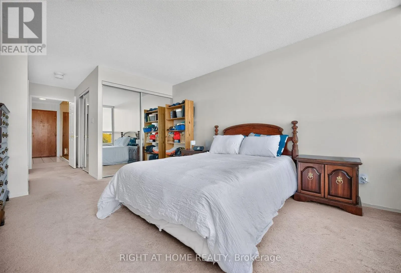 611 - 268 RIDLEY BOULEVARD