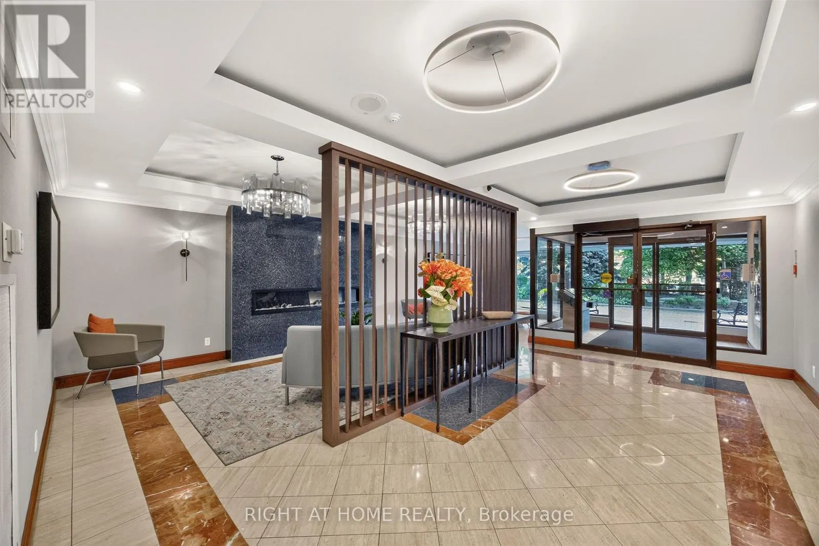 611 - 268 RIDLEY BOULEVARD
