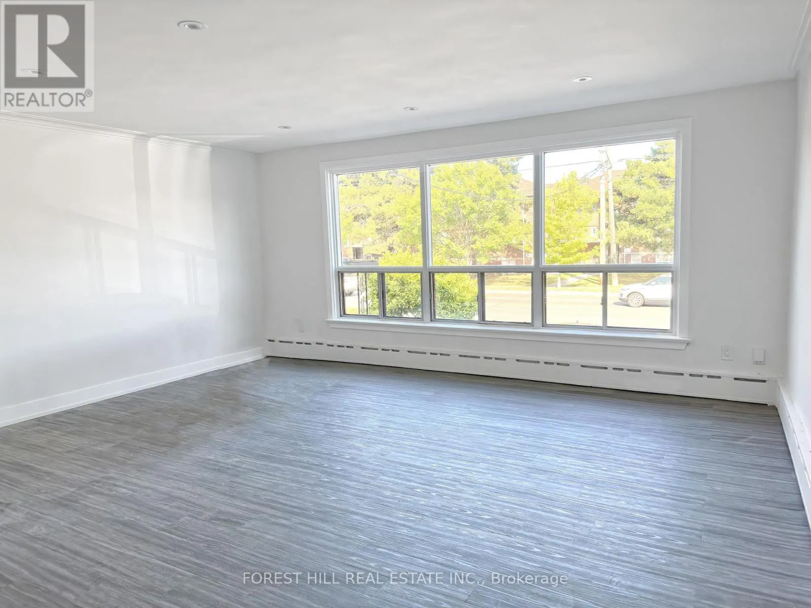 #2 - 443 WILSON AVENUE