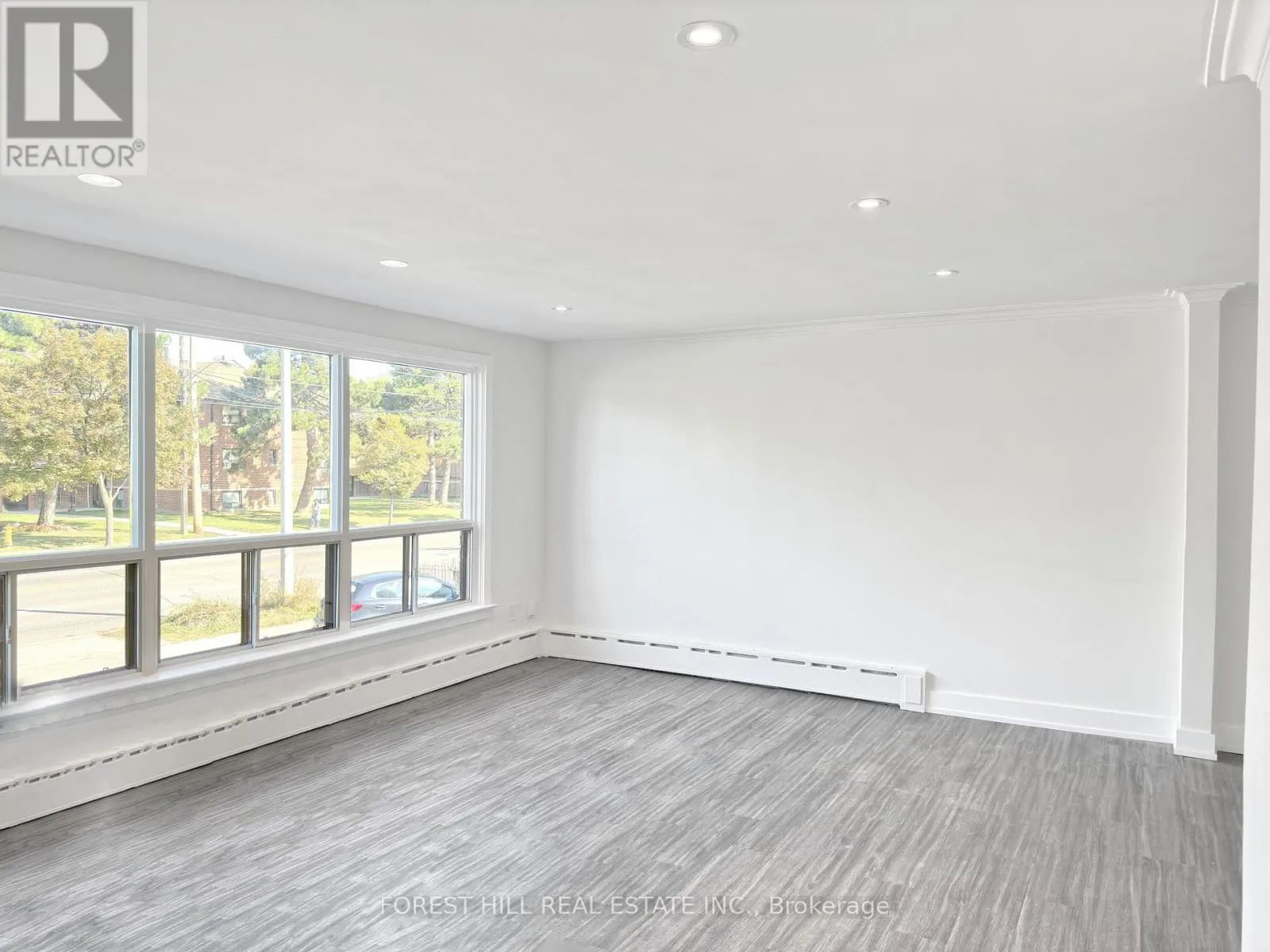 #2 - 443 WILSON AVENUE