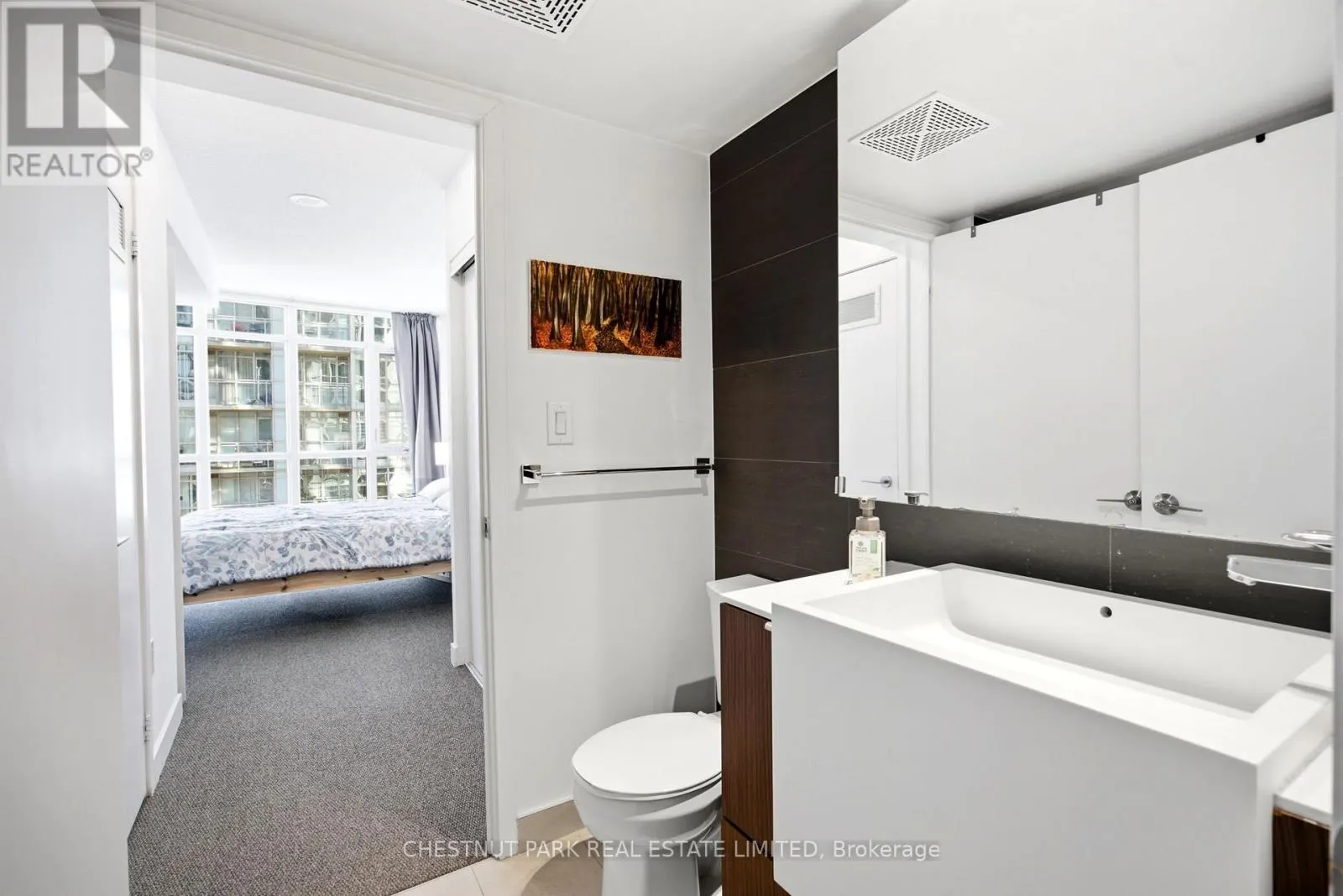 727 - 21 ICEBOAT TERRACE