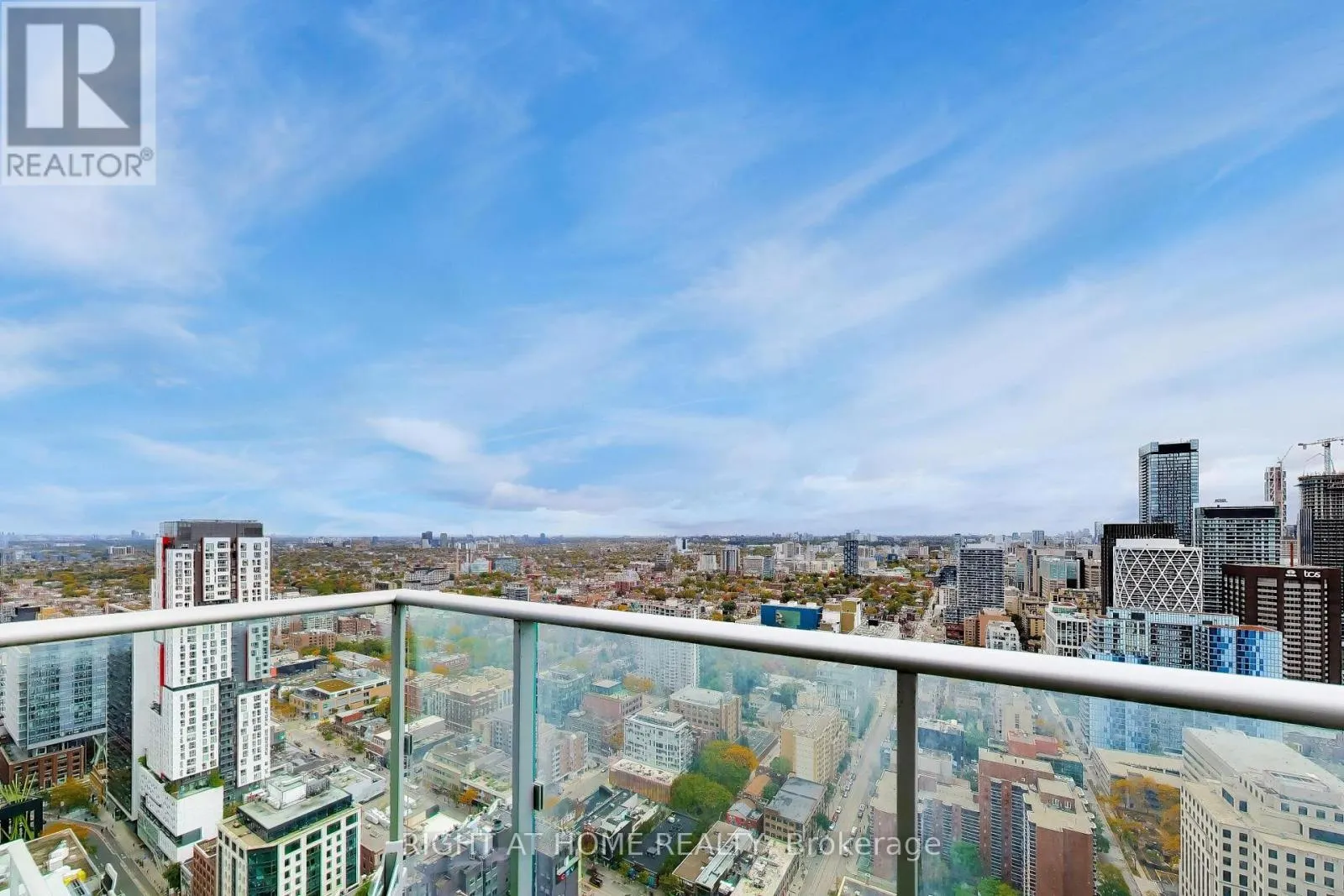 PH102 - 30 NELSON STREET
