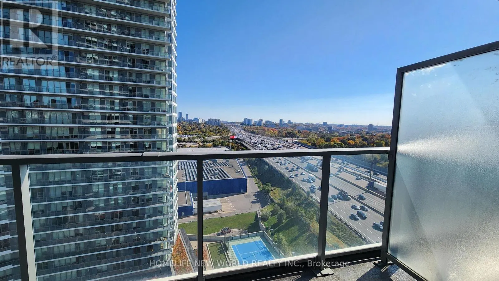 1609 - 115 MCMAHON DRIVE
