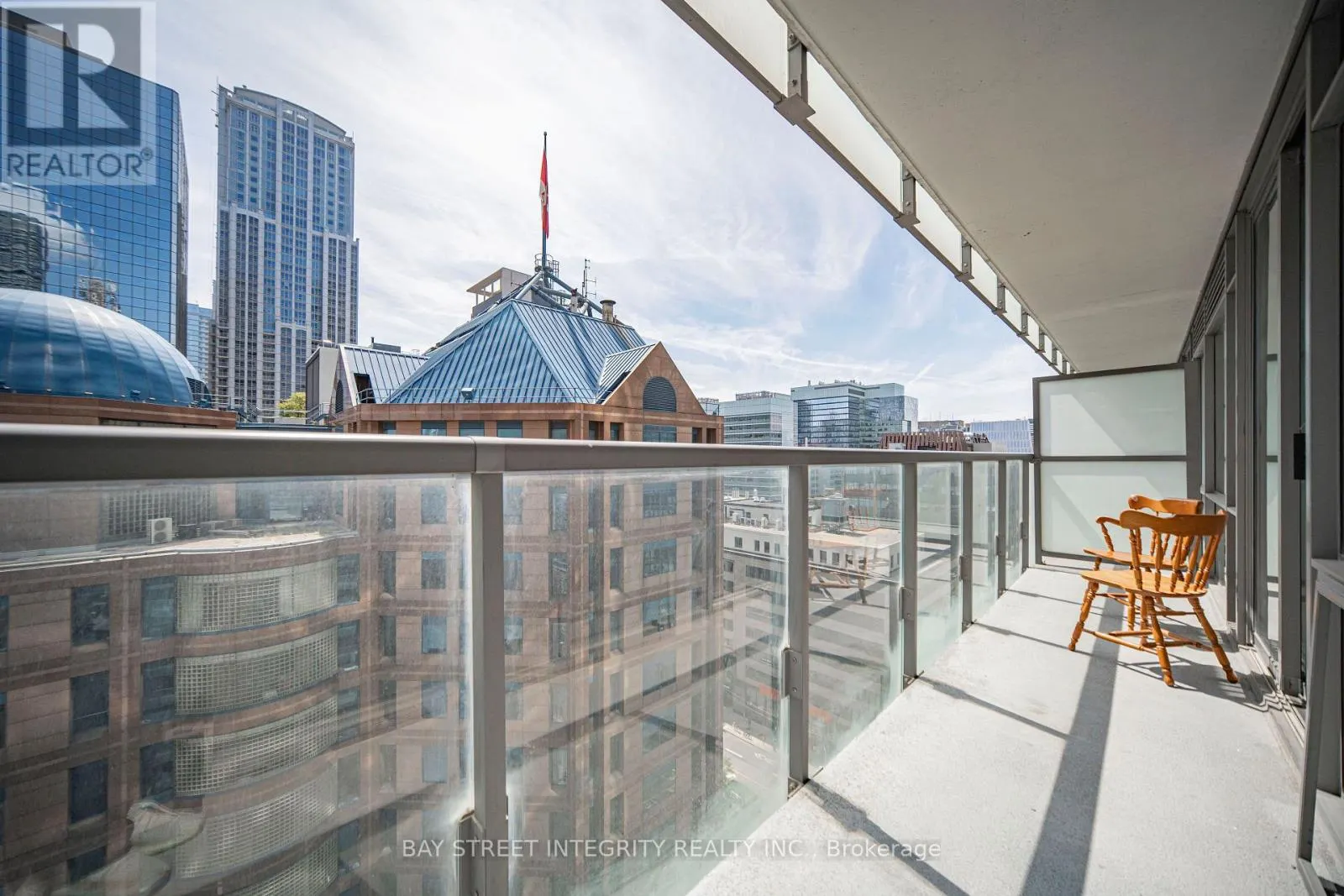 1406 - 38 GRENVILLE STREET
