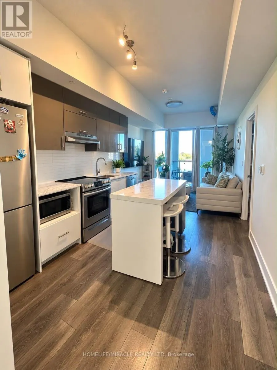 516 - 188 FAIRVIEW MALL DRIVE
