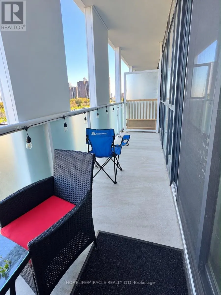 516 - 188 FAIRVIEW MALL DRIVE