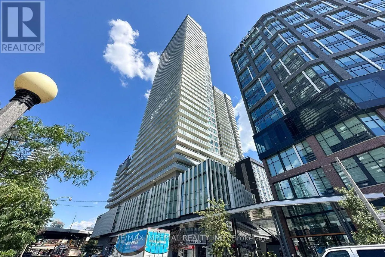3001 - 15 LOWER JARVIS STREET