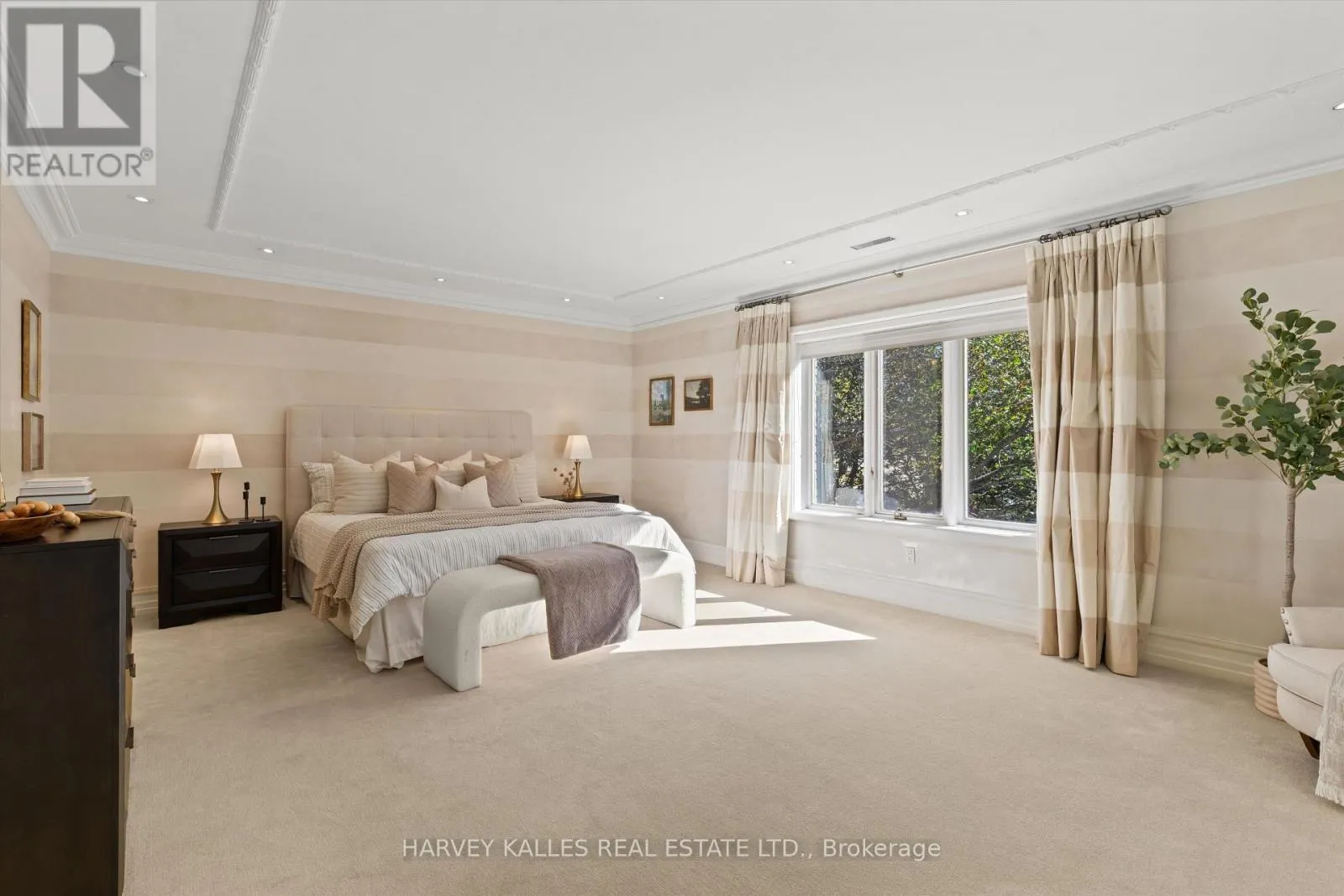111 LAURELCREST AVENUE