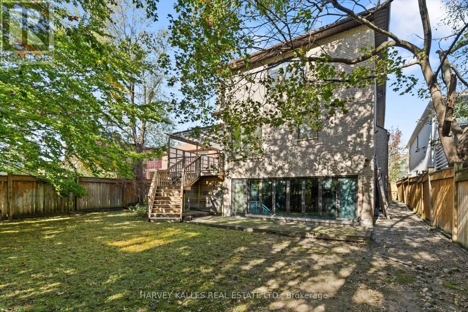 111 LAURELCREST AVENUE