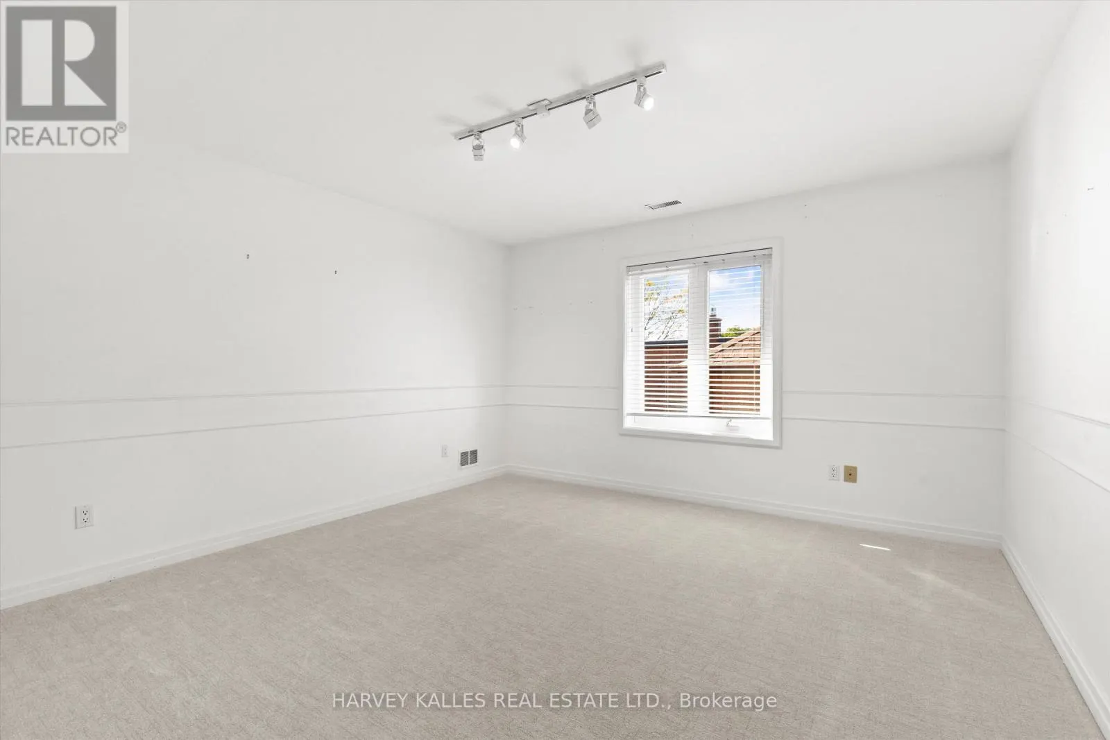 111 LAURELCREST AVENUE