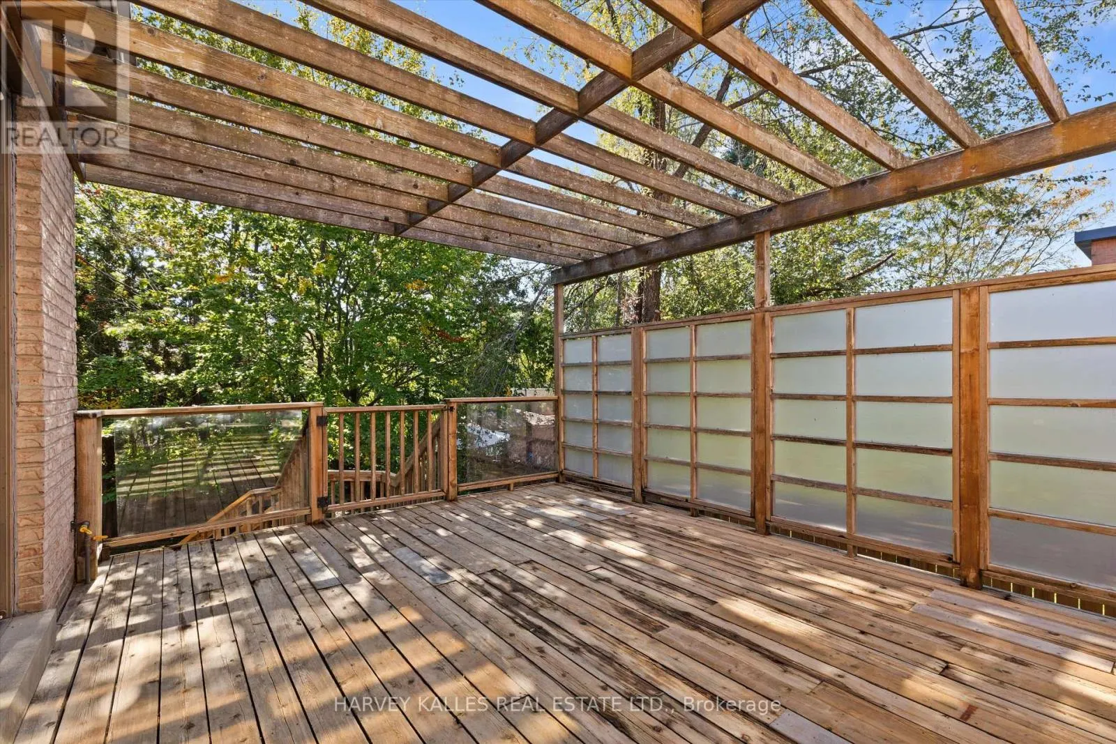 111 LAURELCREST AVENUE