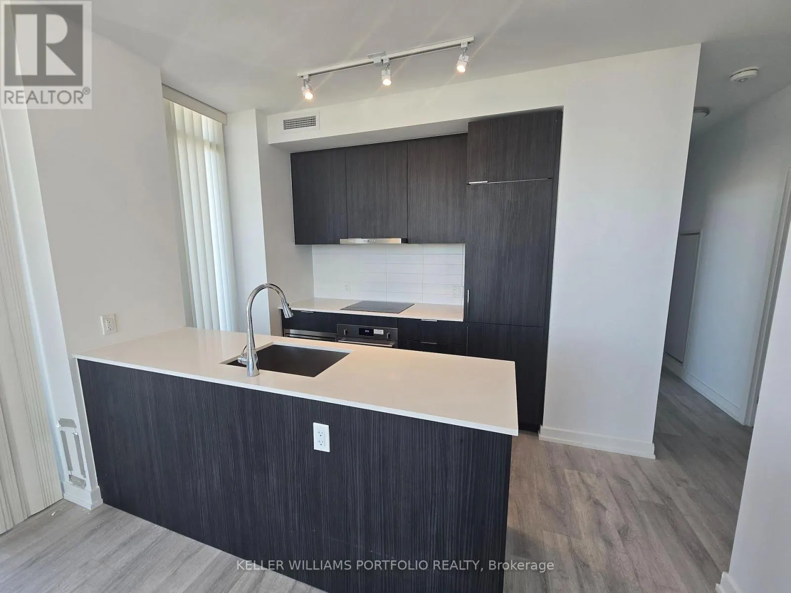 3408 - 8 OLYMPIC GARDEN DRIVE