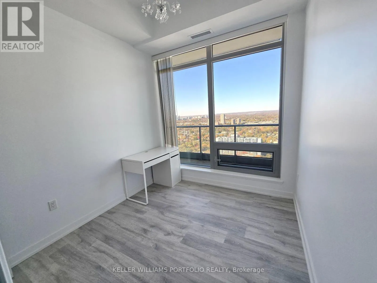 3408 - 8 OLYMPIC GARDEN DRIVE