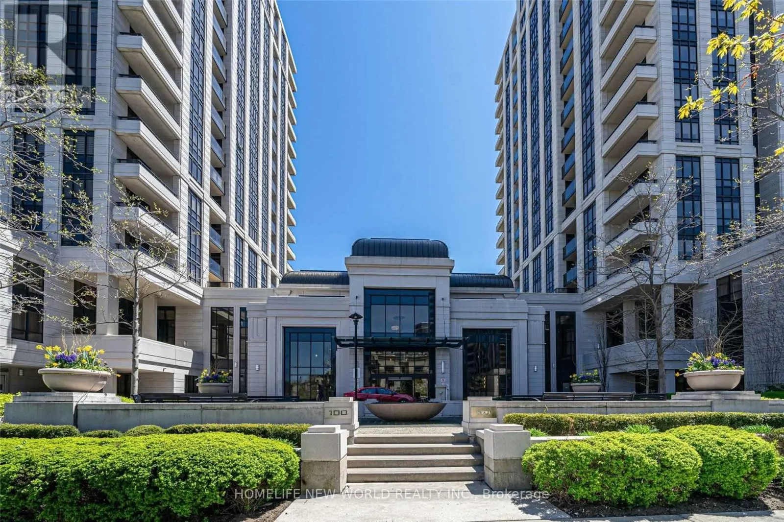 1815 - 100 HARRISON GARDEN BOULEVARD