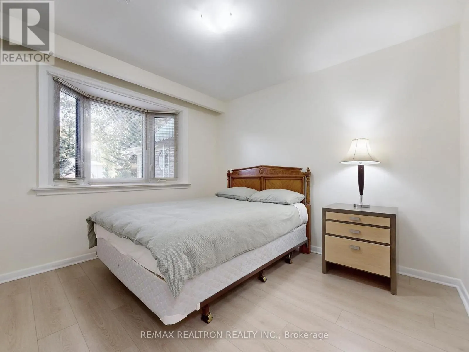 46 PALOMINO CRESCENT