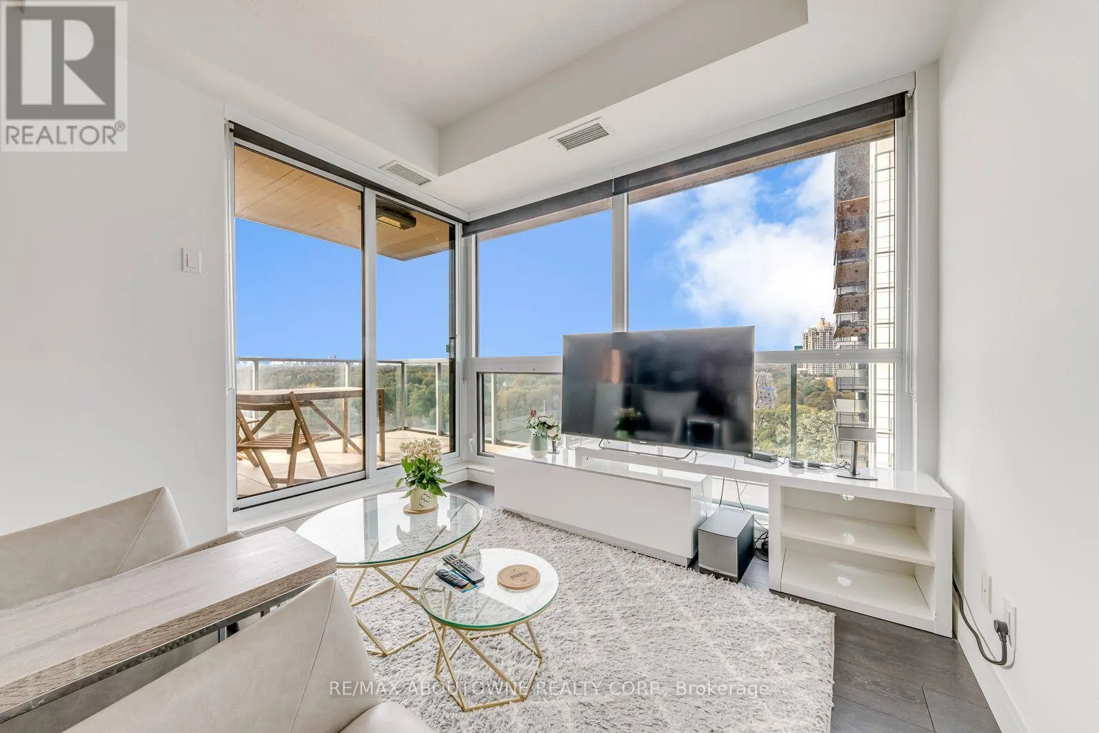 1706 - 27 MCMAHON DRIVE