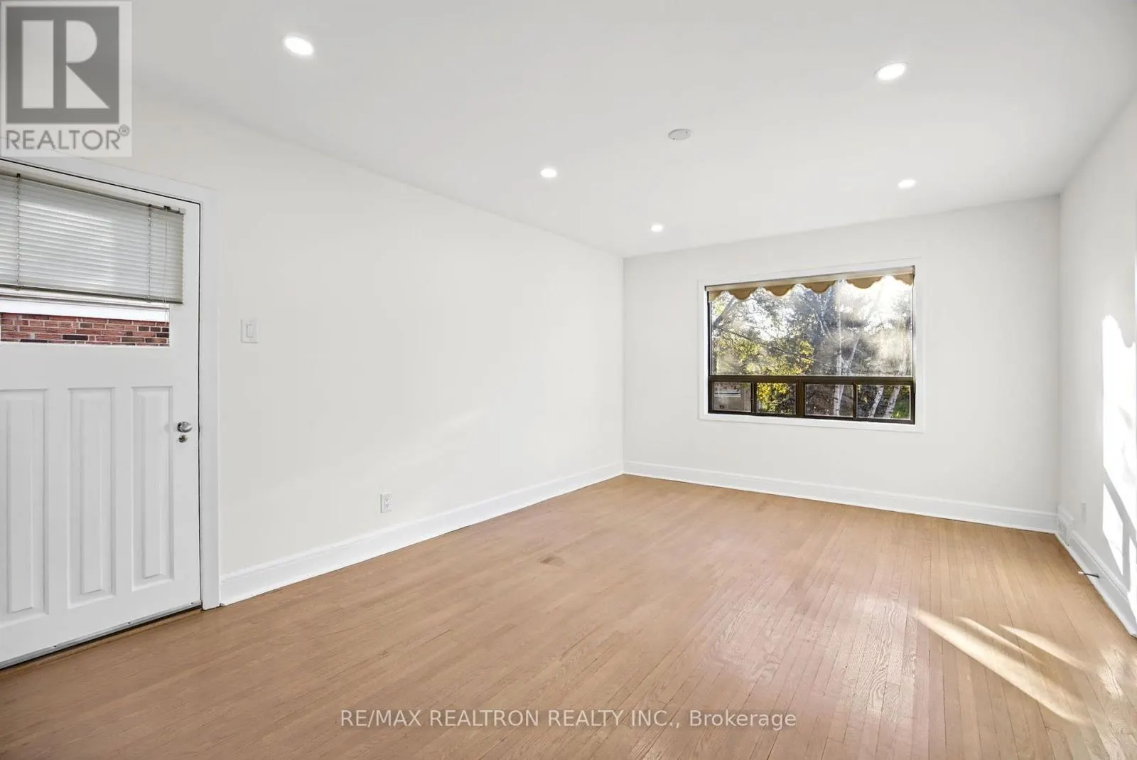 26 SHELBORNE AVENUE
