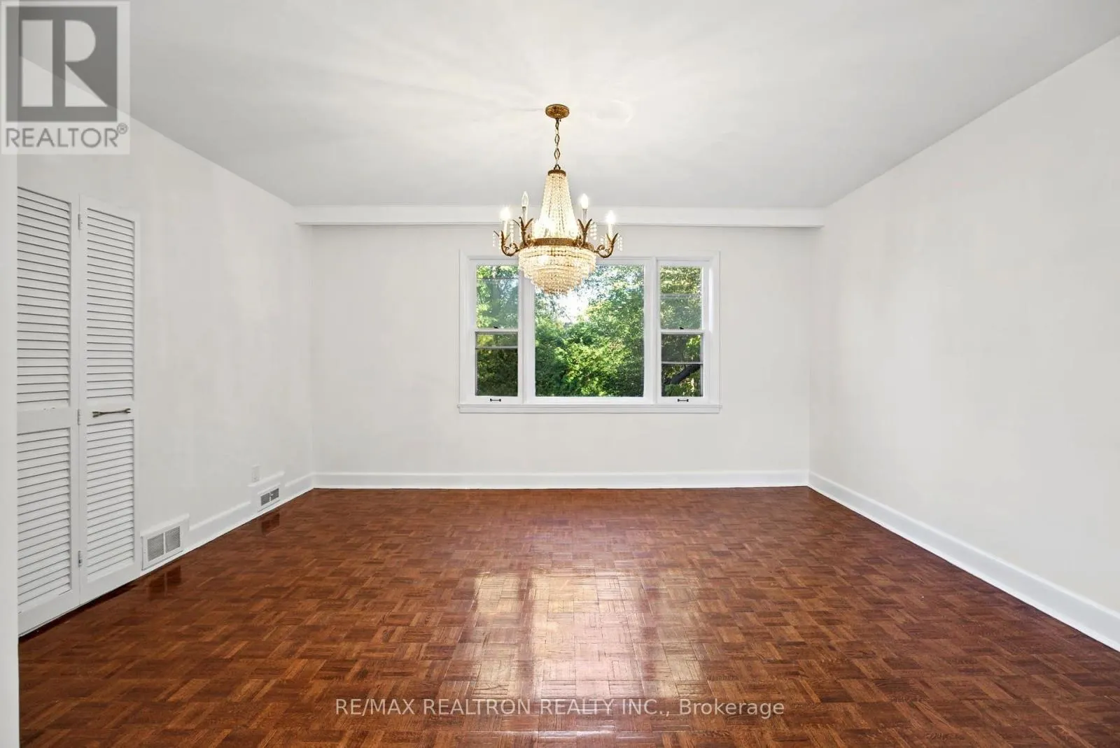 26 SHELBORNE AVENUE