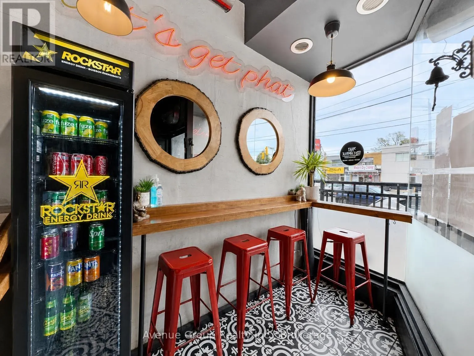 3016B BATHURST STREET