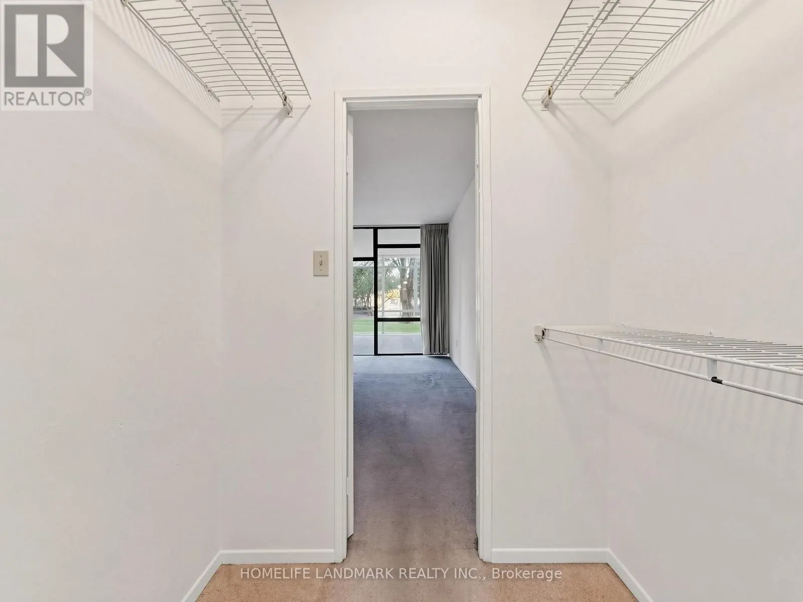 102 - 1555 FINCH AVENUE E