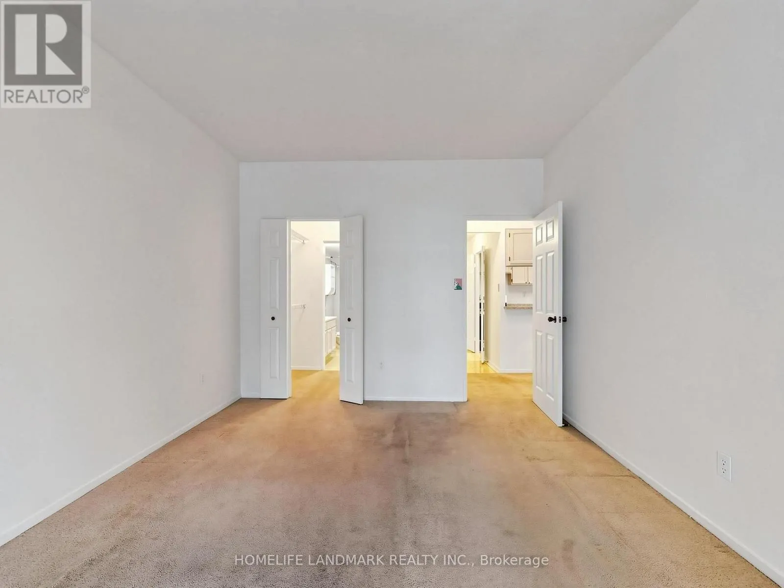 102 - 1555 FINCH AVENUE E