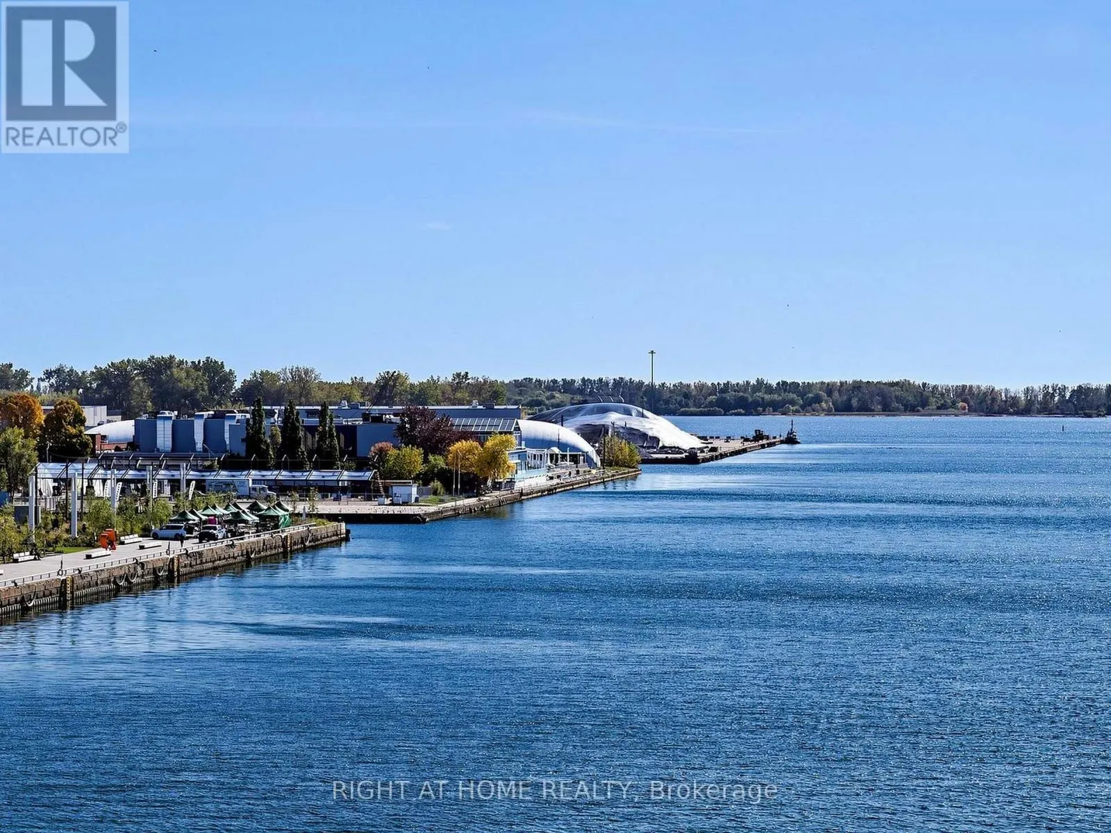 510 - 155 MERCHANTS' WHARF