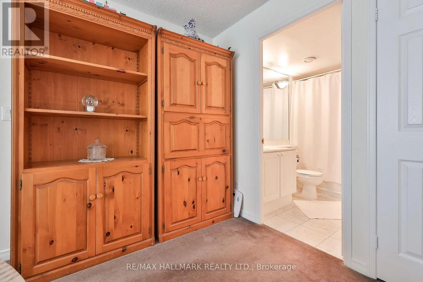 528 - 109 FRONT STREET E