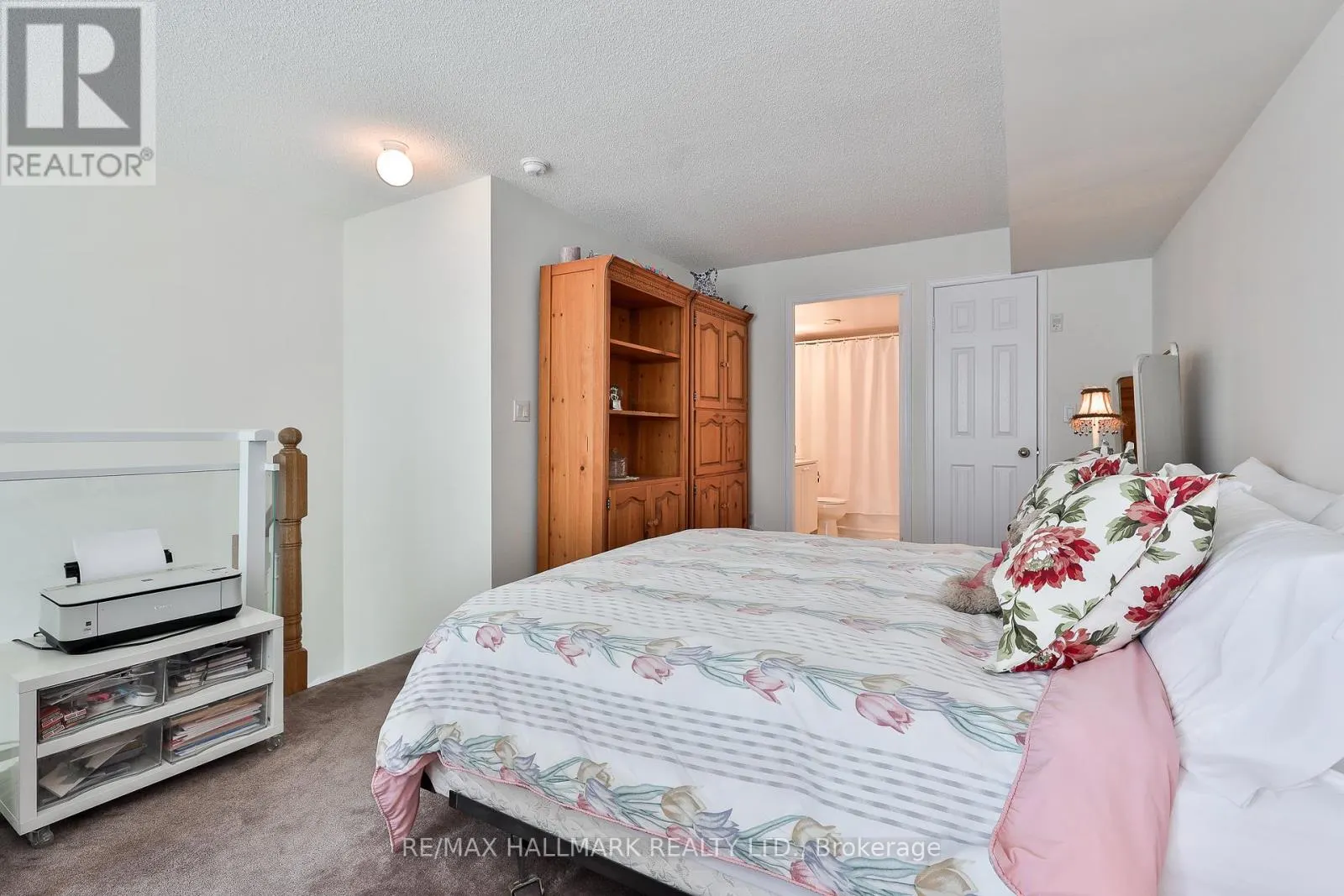 528 - 109 FRONT STREET E