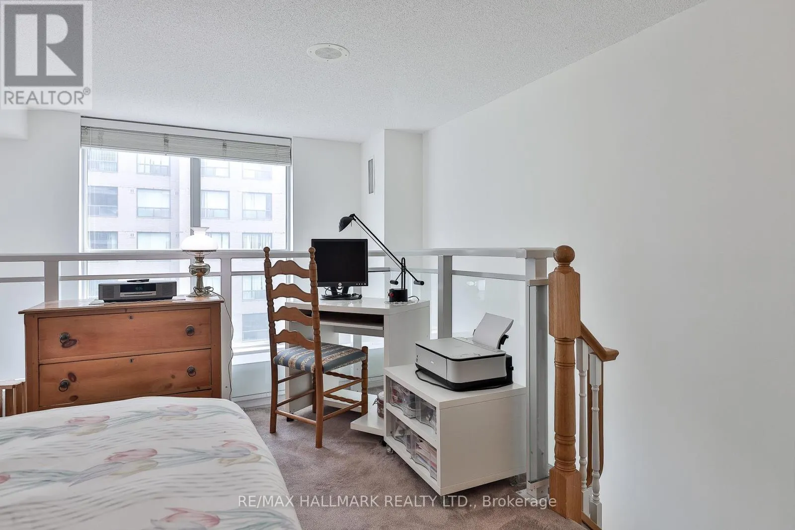 528 - 109 FRONT STREET E