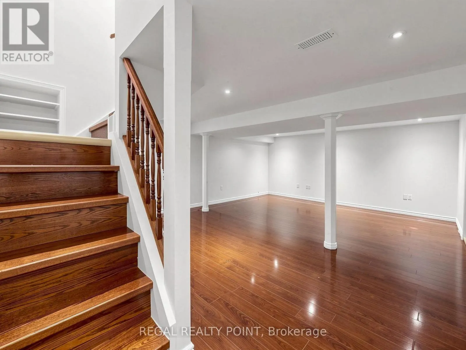 71 CLYDESDALE DRIVE