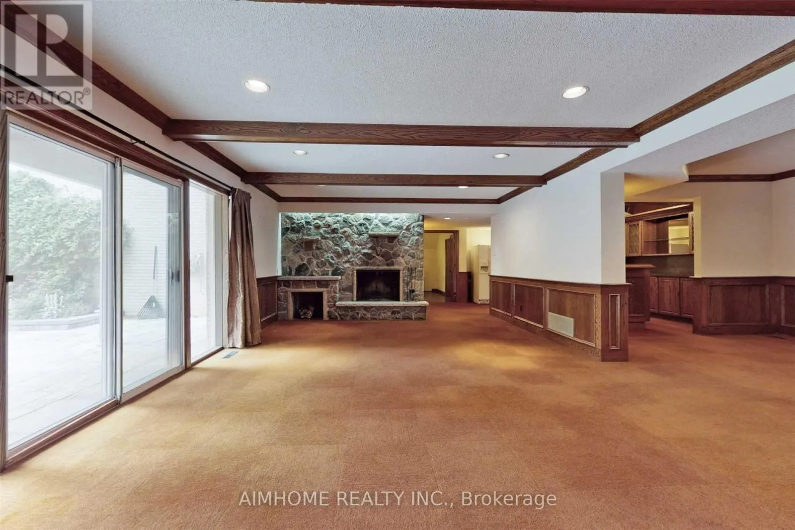 103 ALAMOSA DRIVE