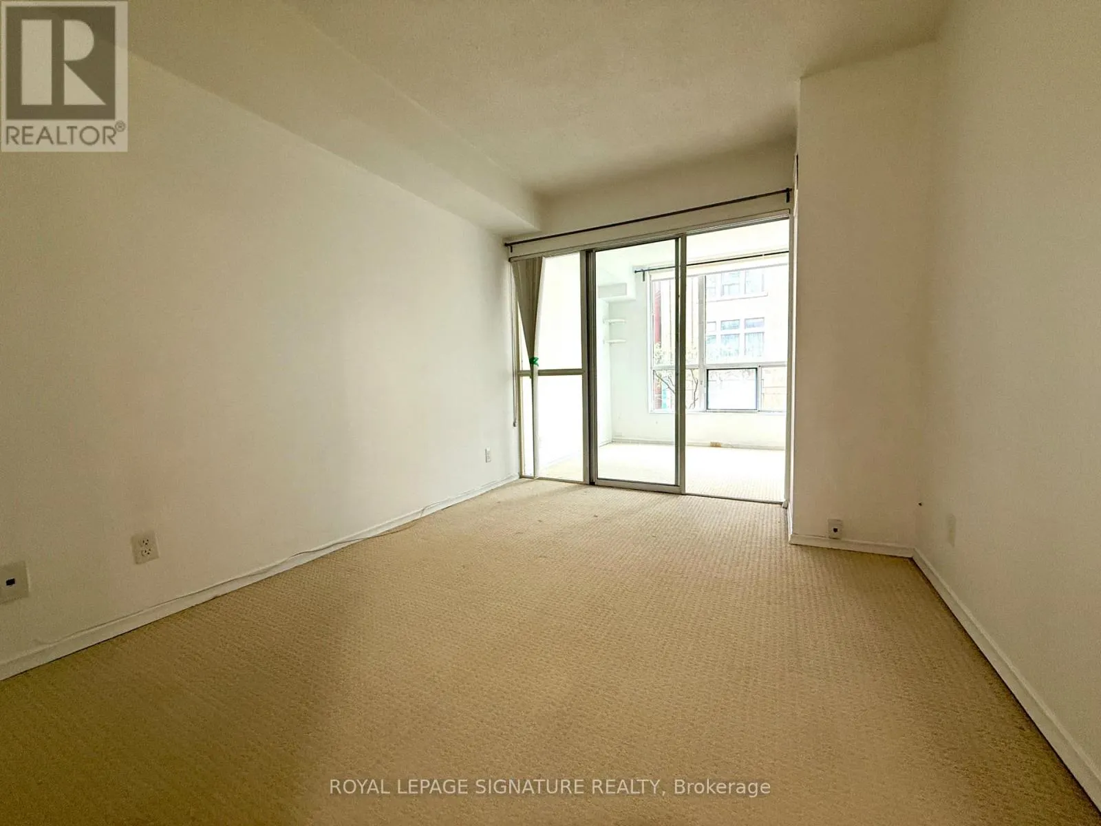 309 - 92 KING STREET E