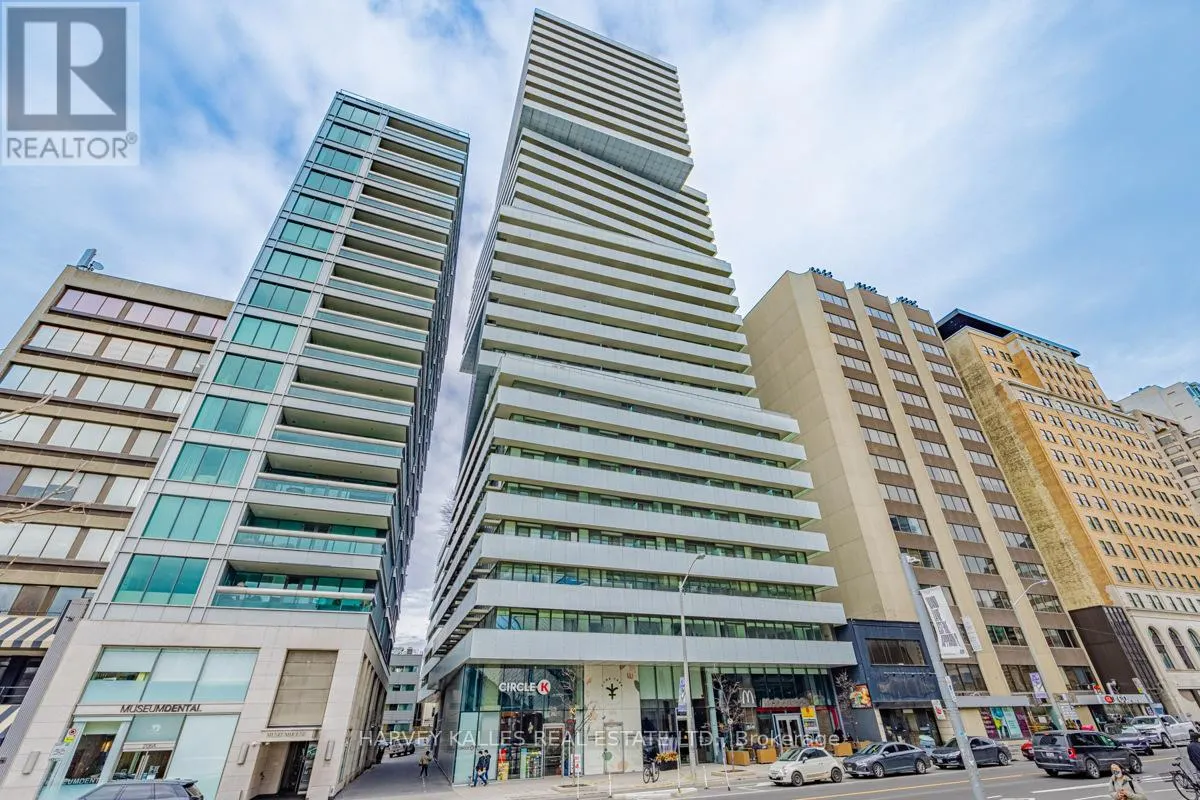1001 - 200 BLOOR STREET W