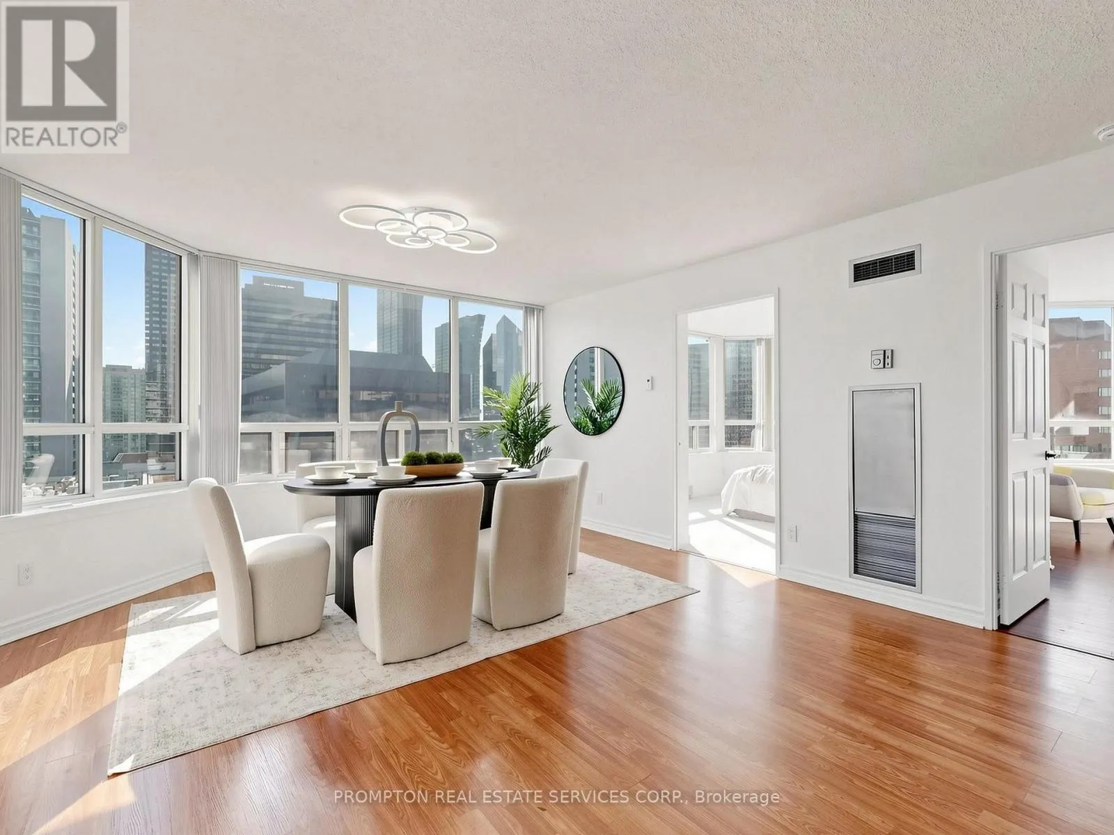 1211 - 30 GREENFIELD AVENUE